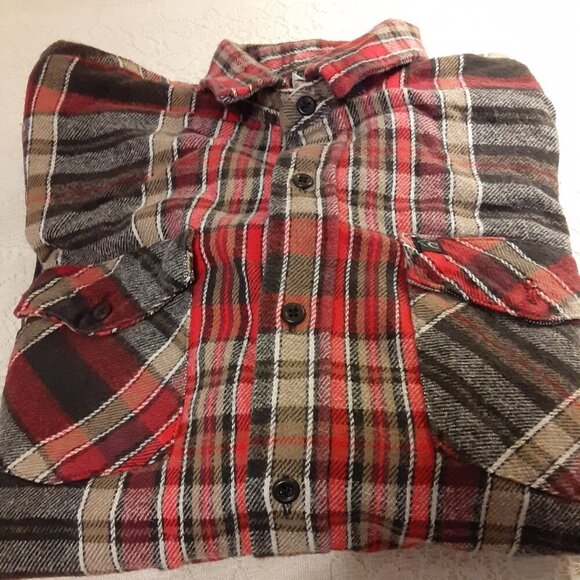 Codet (XL) Men's Red & Grey Plaid Long Sleeve Shirt w/2 Front Pockets. - Picture 1 of 4